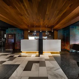 Empire 4* Montréal
