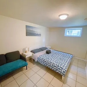 Uofc-sait-banff Trail-suite A&b Apartment