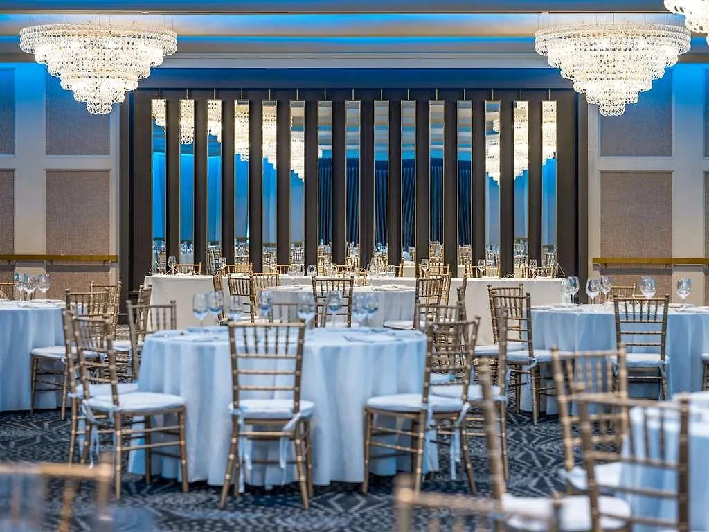Carriage House Hotel And Conference Centre Calgary