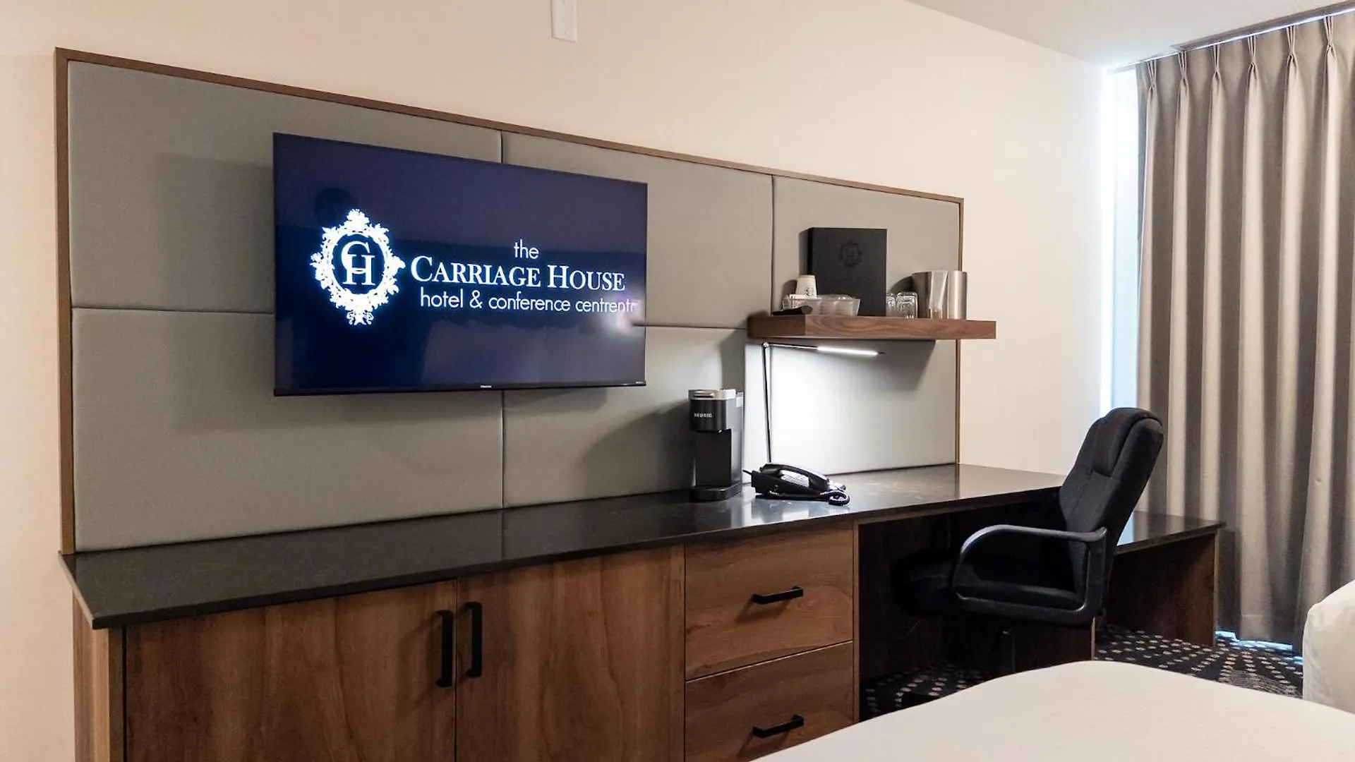 Carriage House Hotel And Conference Centre Calgary 4*,  Canada