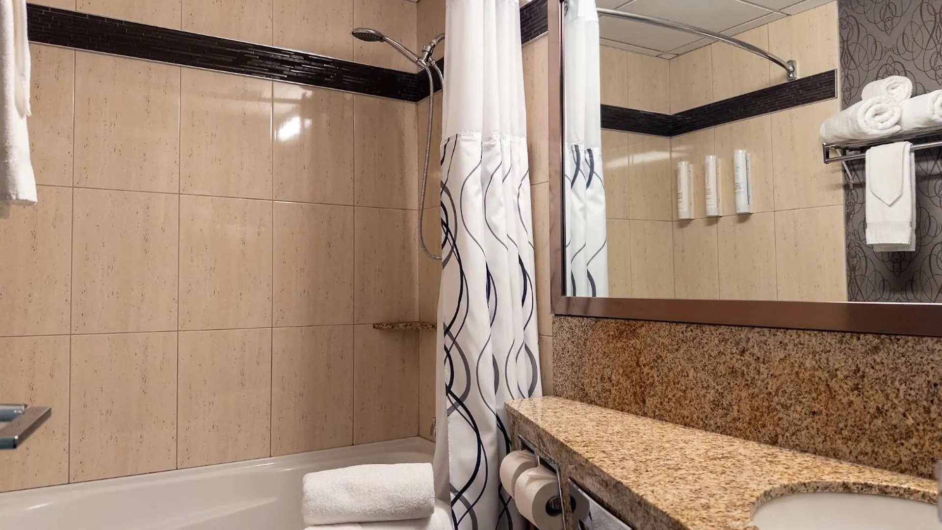 Carriage House Hotel And Conference Centre Calgary