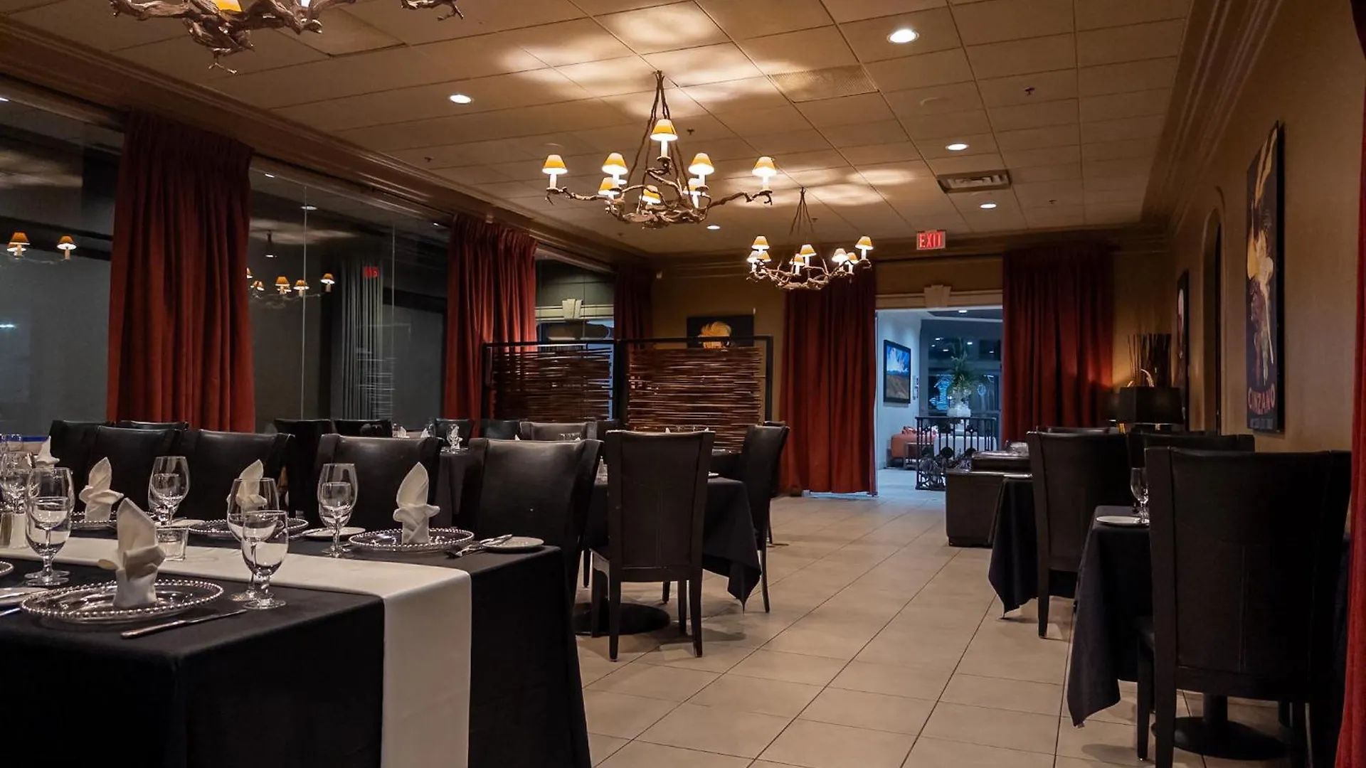 Carriage House Hotel And Conference Centre Calgary