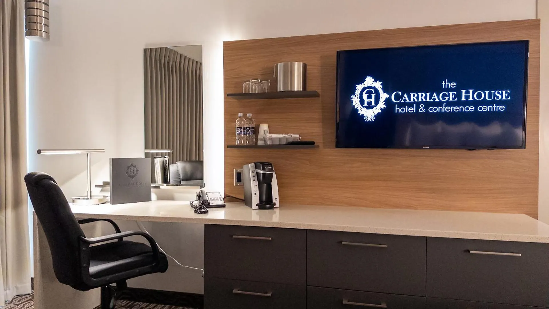Carriage House Hotel And Conference Centre Calgary 4*,  Canada