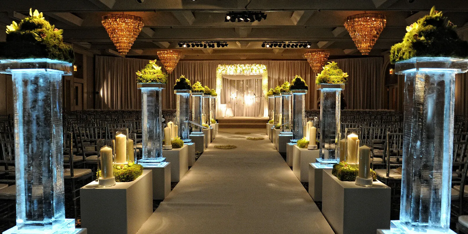 Carriage House Hotel And Conference Centre Calgary 4*,