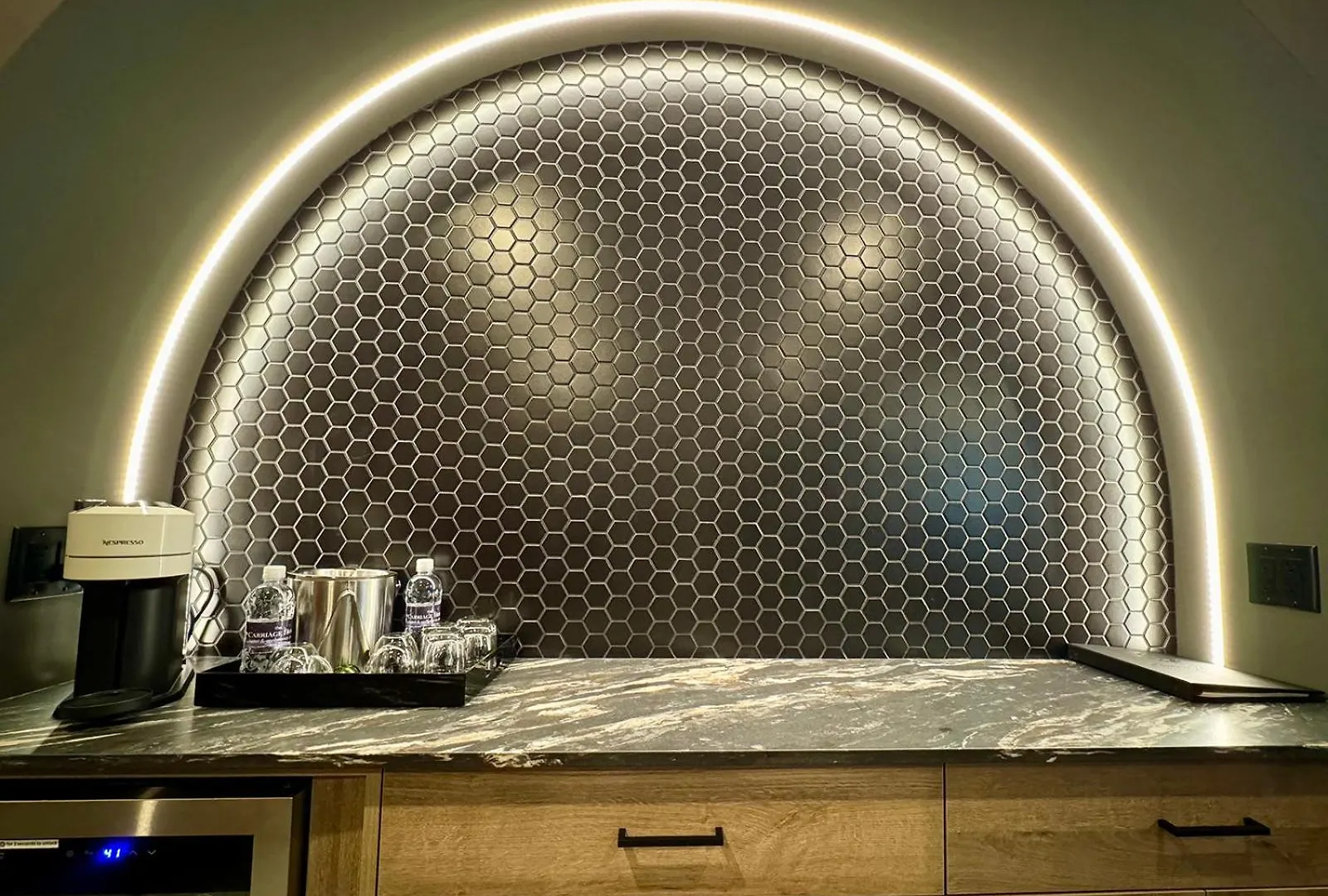 Carriage House Hotel And Conference Centre YYC